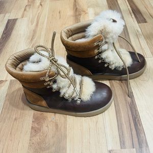 Women’s UGG Boots - Size 6